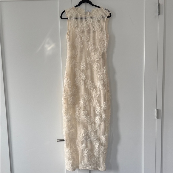 MANGO ecru floral crochet midi dress - Picture 4 of 12